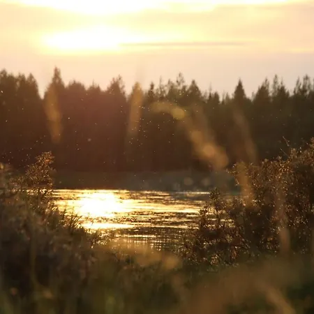 Kodinomainen Juoksenki, Napapiiri, Lappi Vakantiehuis