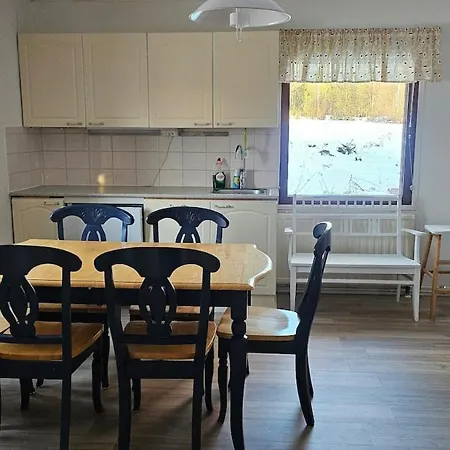 Vakantiehuis Kodinomainen Juoksenki, Napapiiri, Lappi *