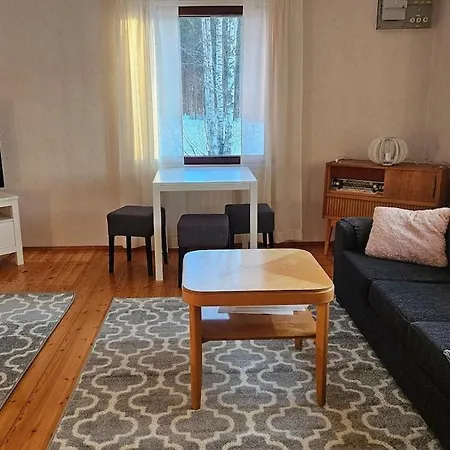 Kodinomainen Juoksenki, Napapiiri, Lappi Holiday home *